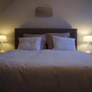 All Inn Holiday Home , Gante Bélgica