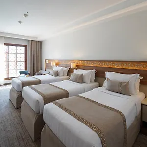 Le Bosphorus - Waqf Safi Otel Medine